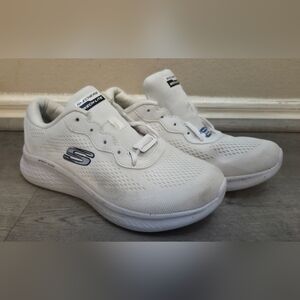 Skechers Skech-Lite Pro Women’s Vegan Machine-Washable Sneakers